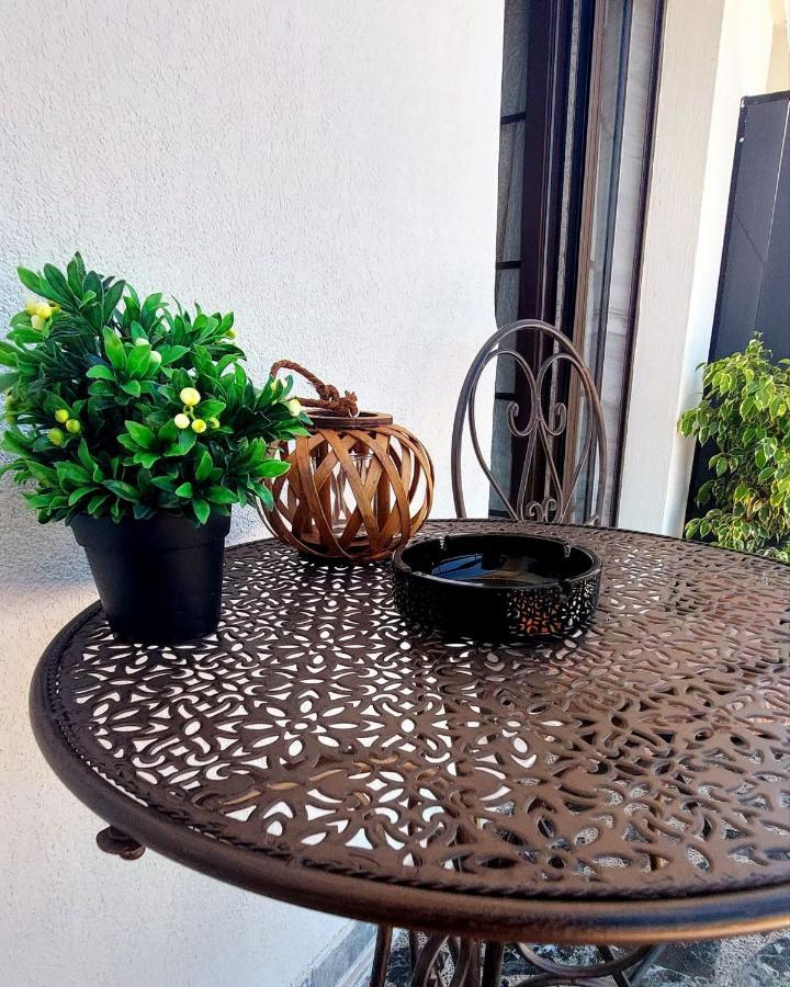 Black Flox Apartment 德拉玛 外观 照片